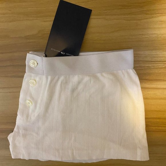 Brandy Melville White Boy-Short Ribbed Shorts Underwear - Picture 3 of 3